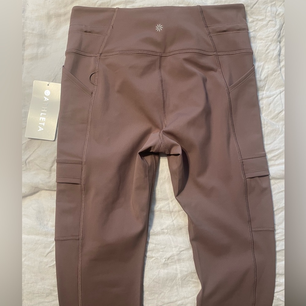 NWT Athleta Rainier Cargo Tight Fleece Lined Leggings in Smoky Rose Pink Sz M - Picture 8 of 10